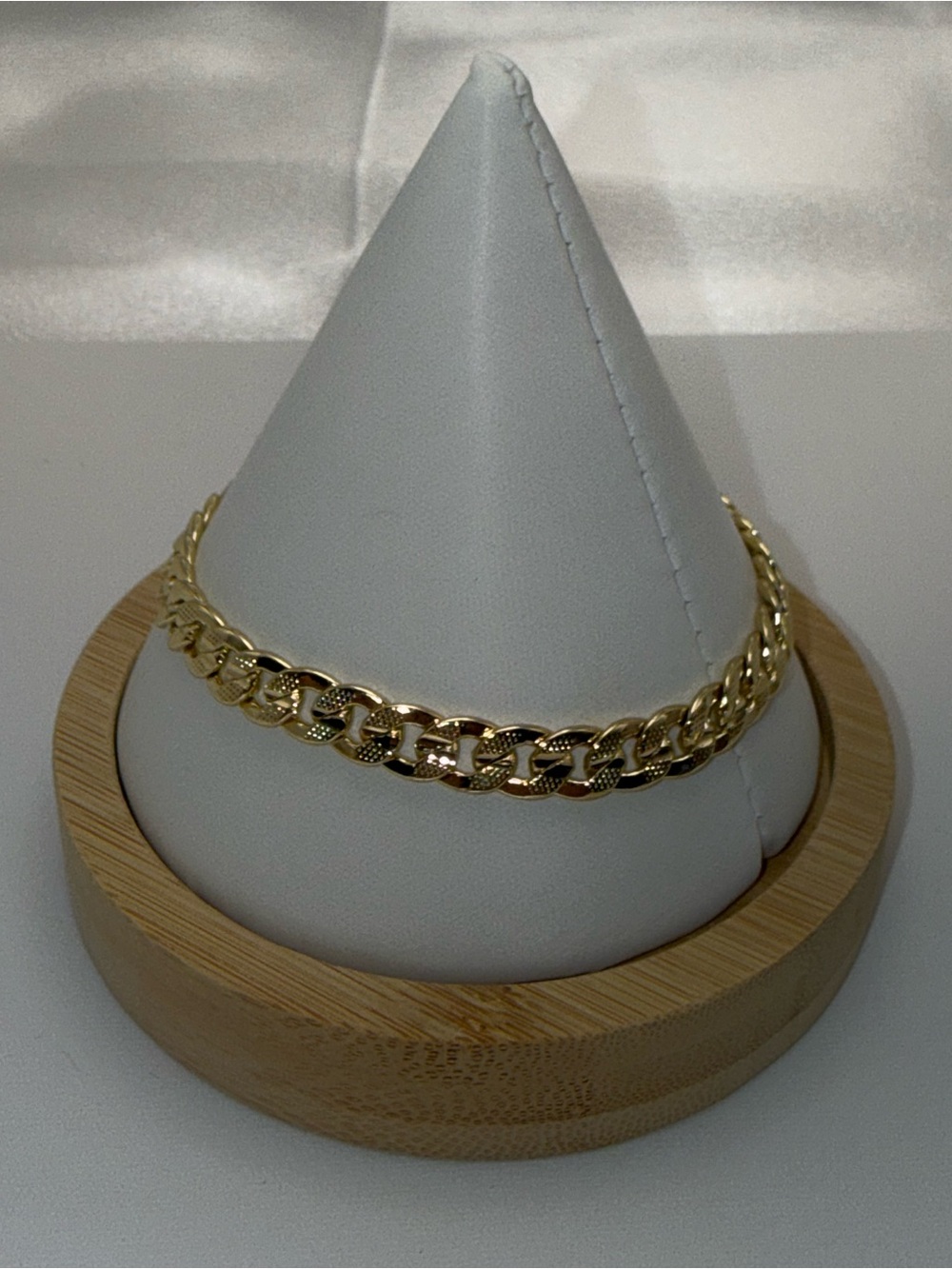 7.5 Inch 6.1mm Diamond Cut Cuban Link Bracelet 18K Gold Dipped